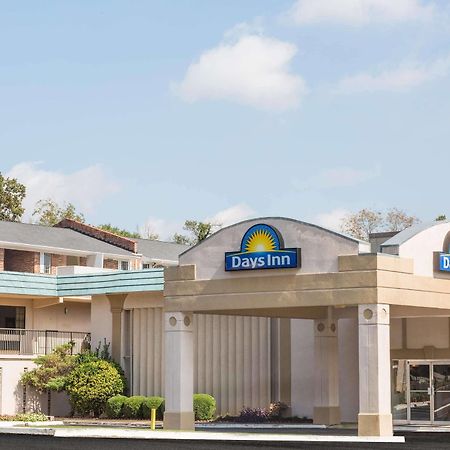 Days Inn By Wyndham Athens Buitenkant foto